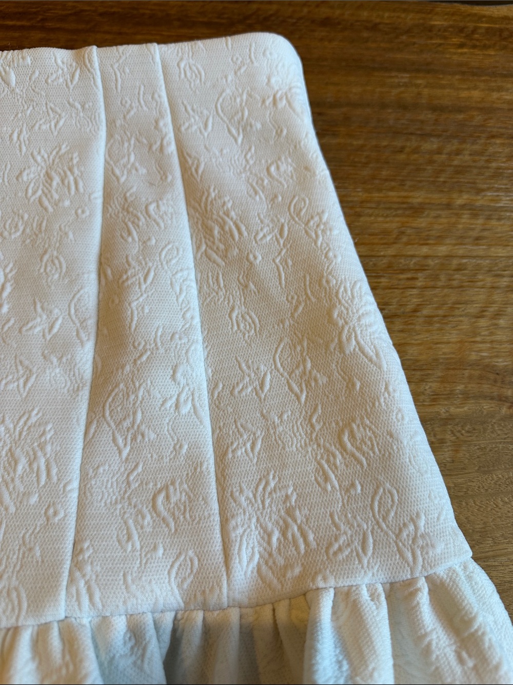 Veronica Beard White Ruffle Mini Skirt Size 6 - Picture 5 of 10